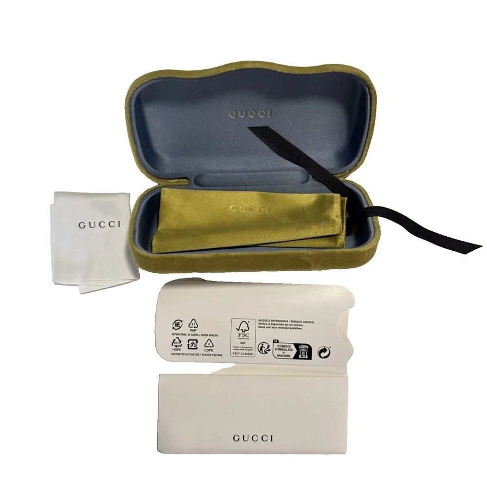 Gucci Sunglasses Case Green Velvet Clamshell Small Case Cloth Authentic NEW